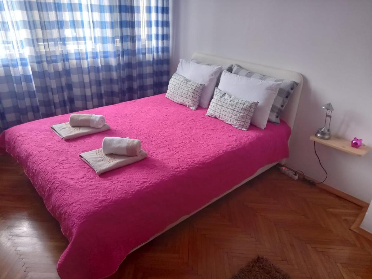 Stan U Centru Apartment Podgorica Luaran gambar