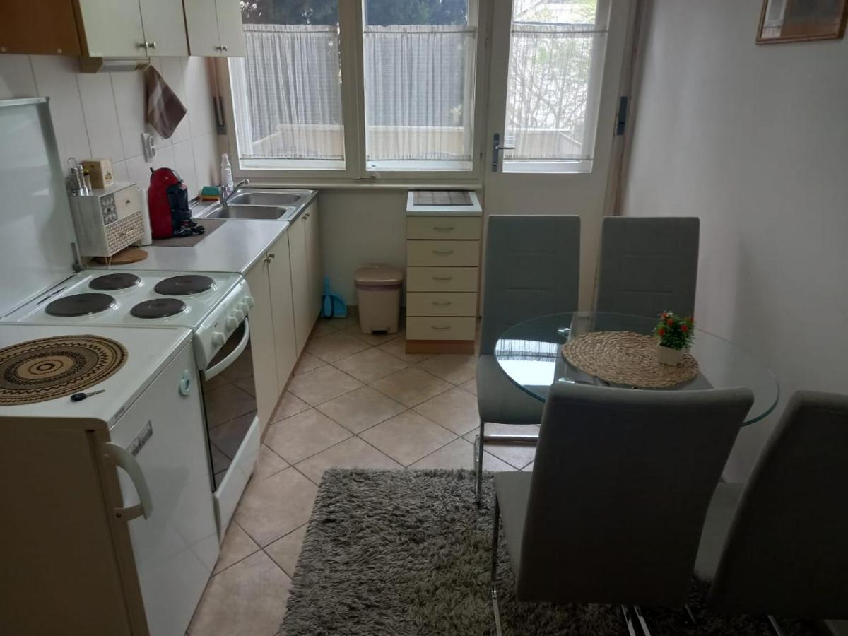Stan U Centru Apartment Podgorica Luaran gambar